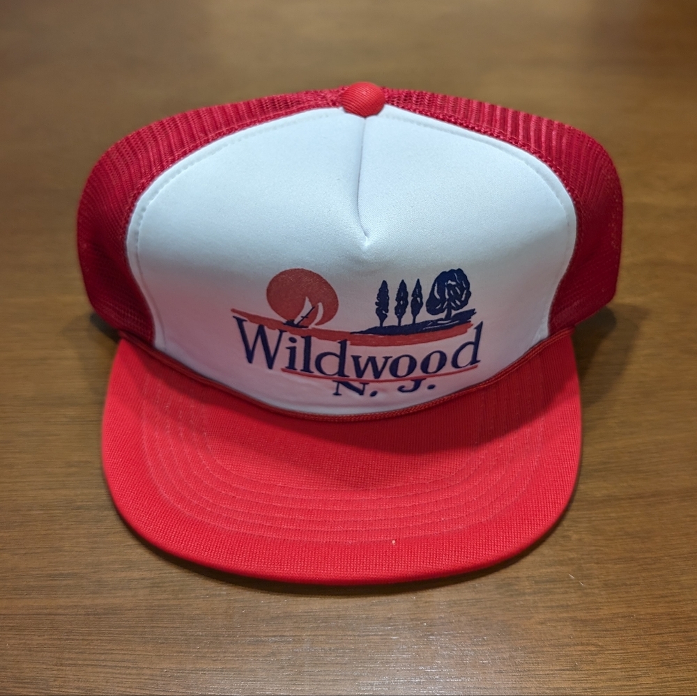 Vintage 80s 90s Wildwood NJ Beach Souvenir Roped Mesh Trucker Hat Red White